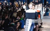 Show diễn của hãng Dior thời hậu giám đốc sáng tạo Raf Simons