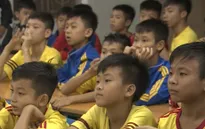 Tình yêu với đội tuyển Việt Nam của đội trẻ Sông Lam Nghệ An