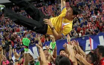 Vô địch AFF Cup, HLV Kiatisuk vẫn phải sớm chia tay ĐT Thái Lan