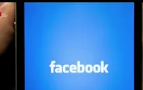 Facebook ngăn chặn thông tin sai lệch về vaccine