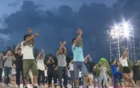 Chuẩn bị cho tiết mục Flash Mob trong lễ khai mạc ABG 5