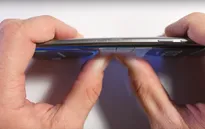 Galaxy S7 Edge có thể “sống sót” sau bài kiểm tra bẻ cong?