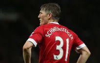 "Chê" lương chỗ khác thấp, Schweinsteiger quyết bám trụ lại Man Utd