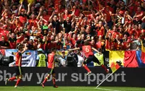 Đánh bại CH Ireland, Witsel, Lukaku và tuyển Bỉ phá hàng loạt kỷ lục