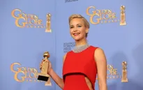 Jennifer Lawrence rinh tượng Quả cầu vàng thứ ba