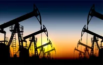 Saudi Arabia nâng giá bán dầu đối với châu Á và Mỹ