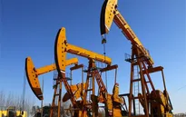 Giá dầu mất đà tăng điểm phiên đầu tuần