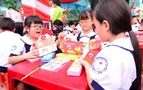 80.000 "Hộp quà sum họp" dành tặng các gia đình khó khăn