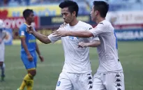 Hà Nội T&T 1-0 Sanna Khánh Hoà: Văn Quyết ghi bàn đưa Hà Nội T&T chiếm ngôi đầu!