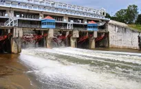 Tiếp tục xả lũ tại công trình thủy nông Kẻ Gỗ