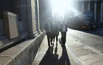 Nước Anh nhận "đòn đau" đầu tiên sau cú sốc Brexit