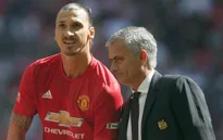 Mourinho mở cửa cho Ibrahimovic rời Man Utd