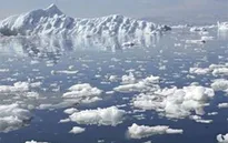 1.000 tỷ tấn băng tại Greenland tan chảy trong 4 năm