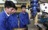 Lo thất nghiệp, nhiều học sinh chọn học nghề hoặc đi làm công nhân