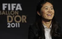 2 ngôi sao của làng bóng đá nữ thế giới Wambach và Homare Sawa giải nghệ