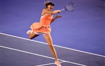 Australia mở rộng 2016: Đánh bại Sharapova, Serena giành vé vào bán kết