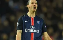 Ibrahimovic nổi đóa với HLV sau khi PSG bị loại khỏi Champions League