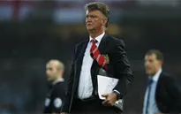 Manchester United thuê hẳn máy bay riêng để đưa Van Gaal tới Bồ Đào Nha