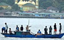 Đắm thuyền tại Indonesia, ít nhất 20 lao động di cư thiệt mạng