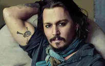 Johnny Depp tránh “bão ly hôn” ở đảo