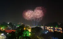 Những khoảnh khắc đẹp trong đêm Giao thừa