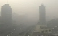 Trung Quốc phát cảnh báo vàng về khói mù