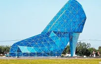 Mê mẩn với nhà thờ giày thủy tinh ở Đài Loan