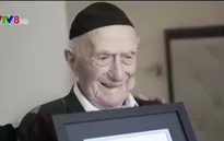 Cụ ông Israel lập kỷ lục người đàn ông cao tuổi nhất thế giới