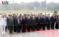 Lãnh đạo Đảng, Nhà nước viếng Chủ tịch Hồ Chí Minh
