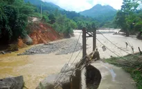 Lào Cai: Tiếp cận được 16 hộ dân bị cô lập do mưa lũ
