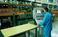 Tự động hóa và tương lai việc làm cho lao động Việt Nam