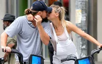 Trước Quả cầu vàng, Leonardo DiCaprio chia tay bồ trẻ