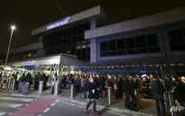 Sân bay London (Anh) mở cửa trở lại