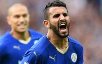 Mahrez: Ai chả muốn chơi bóng với Messi