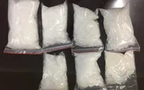 Hà Nội: Bắt giữ đối tượng đang vận chuyển số lượng lớn ma túy đá