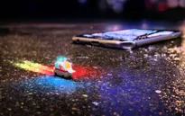 Quảng cáo Droid Turbo 2: Motorola “thẳng tay” thả rơi iPhone 6S, Galaxy S7 Edge