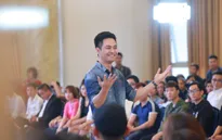 Không còn kẹt show, MC Phan Anh trở lại Vietnam Idol 2016