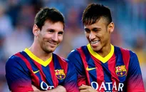 ĐHTB của UEFA năm 2015: Barcelona thống trị nhưng không có Suarez
