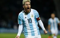 Messi thăng hoa nhờ… nhuộm tóc