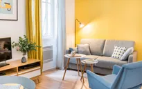 Căn hộ 25m2 lung linh màu nắng hè ở Paris