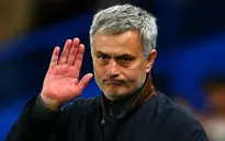 “Man Utd nên thuê Mourinho, thay Van Gaal”