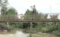 Cảnh báo tình trạng trẻ em tử vong do đuối nước mùa lũ