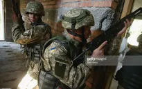 Bên trong trại huấn luyện của lính NATO tại điểm nóng Afghanistan