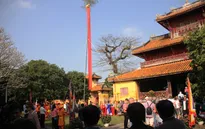 Phục dựng lễ dựng nêu ngày Tết tại Huế