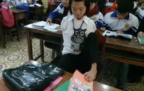 Nghị lực phi thường của nữ sinh lớp 12 bị khiếm khuyết đôi tay bẩm sinh