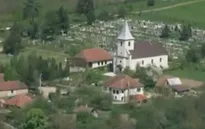 Ngôi làng tại Hungary phục hồi thần kì nhờ bãi bỏ thuế