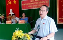 Tiếp xúc cử tri tại Long An, Trà Vinh sau kỳ họp Quốc hội