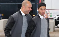 Loạt "ngôi sao thời trang" Man City đổ bộ Barcelona