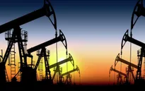 Iran xuất khẩu dầu đạt mức cao nhất trong 4 năm qua