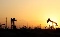 Nga - Saudi Arabia hợp tác ổn định thị trường dầu mỏ